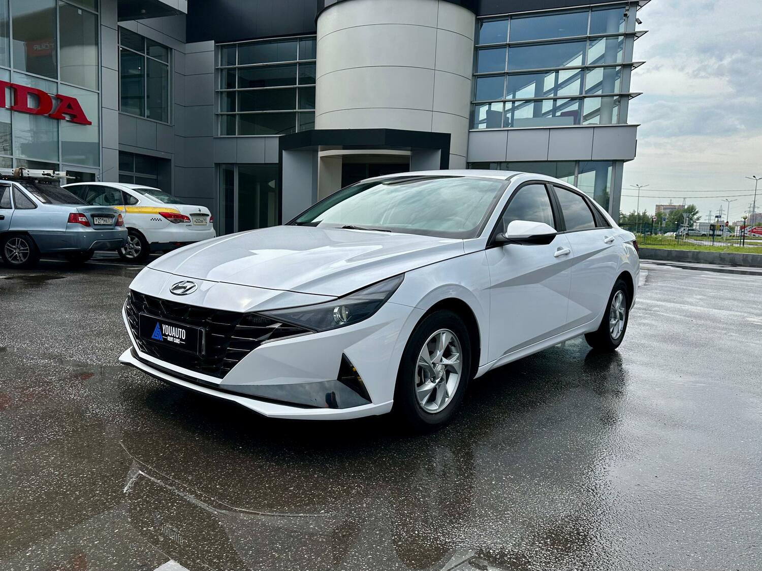 Hyundai Elantra NEW